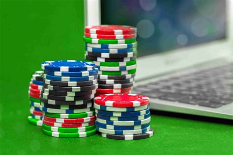 jugar poker online dinero ficticio